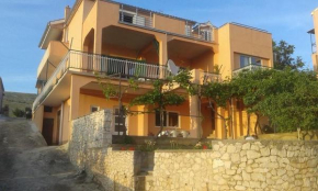  Apartment Laura Grebaštica  Гребаштица